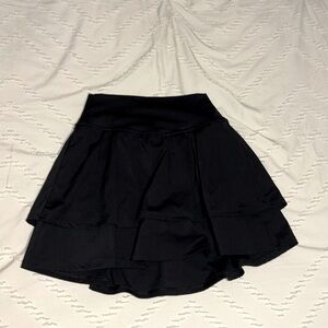 BLACK GILLY HICKS SKIRT 🖤